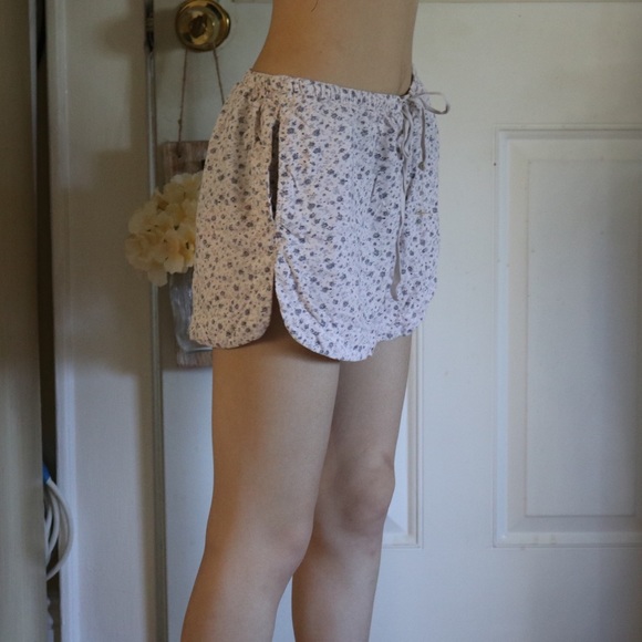 SOLD - Picture 3 of 5